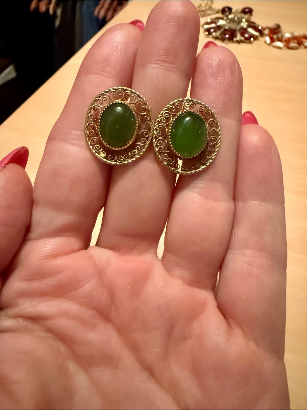 120/12K Gold Vintage Filigree Jade Stone Earrings with Screw Backs